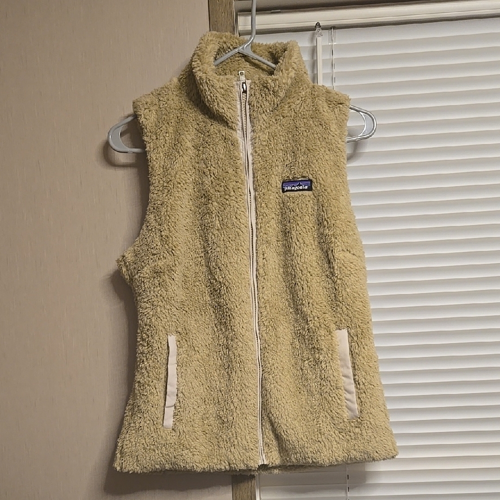 Patagonia Cream Fleece Vest